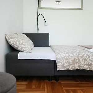 Apartament Mieszkanie Sobieskiego, Warszawa