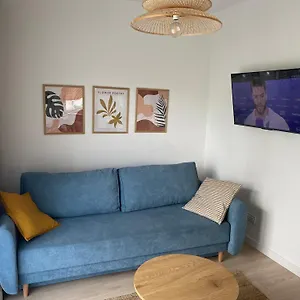 Apartament Metro Szwedzka Orange, Warszawa